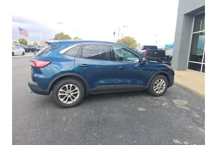 $16585 : Ford Escape 2020 AWD SE 4dr image 3