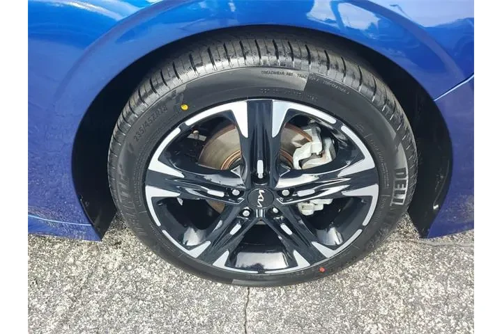 Kia K5 2022 GT-Line 4dr Seda image 7