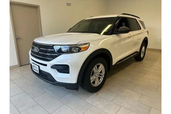 $24283 : Ford Explorer 2020 AWD XLT 4 image 4