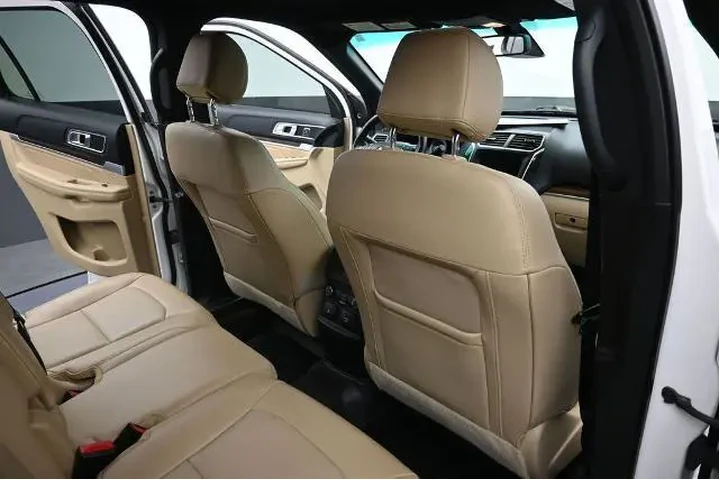 $16991 : Ford Explorer 2016 Limited 4 image 10