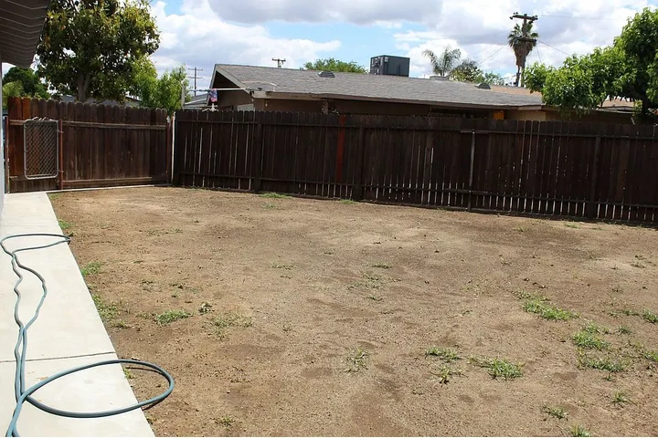 $1000 : Esta casa de 3 dormitorios y 2 image 9