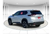 $17893 : Nissan Rogue 2024 AWD SV 4dr thumbnail