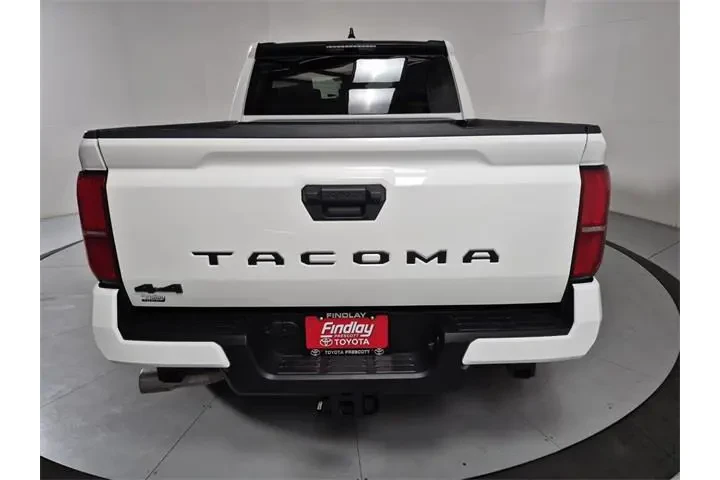 $37874 : Toyota Tacoma 2025 4x4 SR5 4 image 4