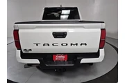 $37874 : Toyota Tacoma 2025 4x4 SR5 4 thumbnail