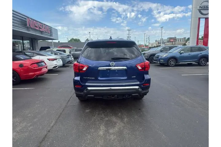 $13995 : Nissan Pathfinder 2020 4x4 S image 7