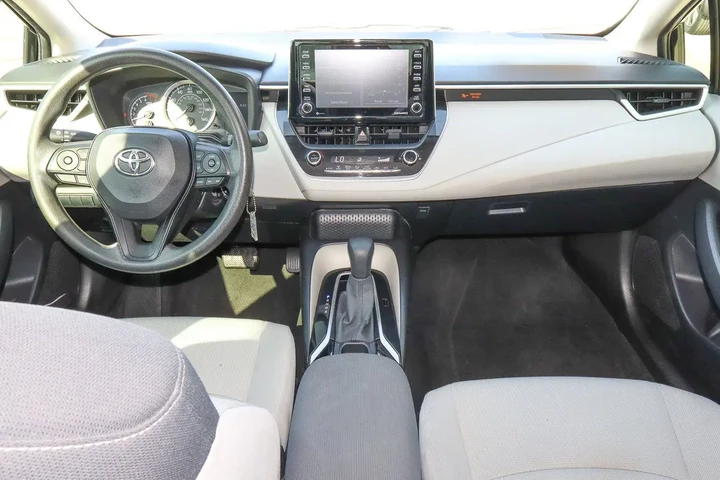$16988 : 2021 Corolla LE image 10