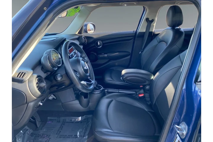 $10189 : MINI Hardtop 4 Door 2016 Coo image 9