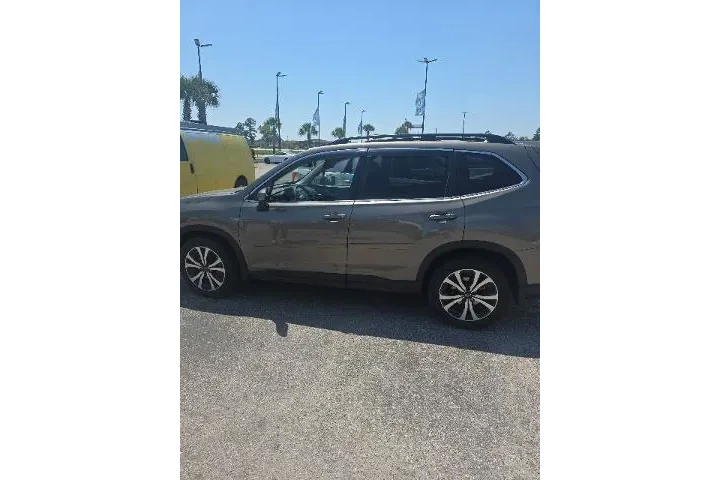 $23152 : Subaru Forester 2019 AWD Lim image 6