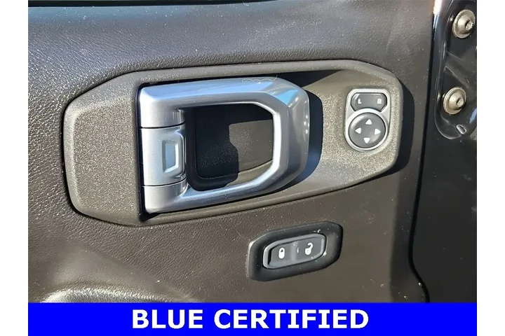 $27994 : Jeep Wrangler Unlimited 2021 image 10