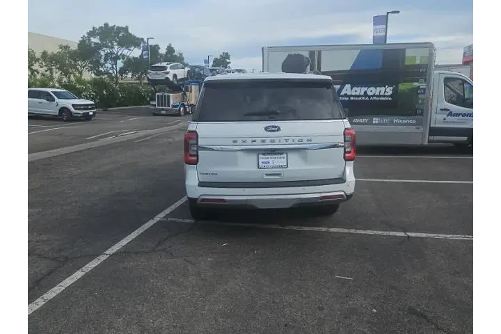 $38000 : Ford Expedition 2024 4x2 Lim image 7