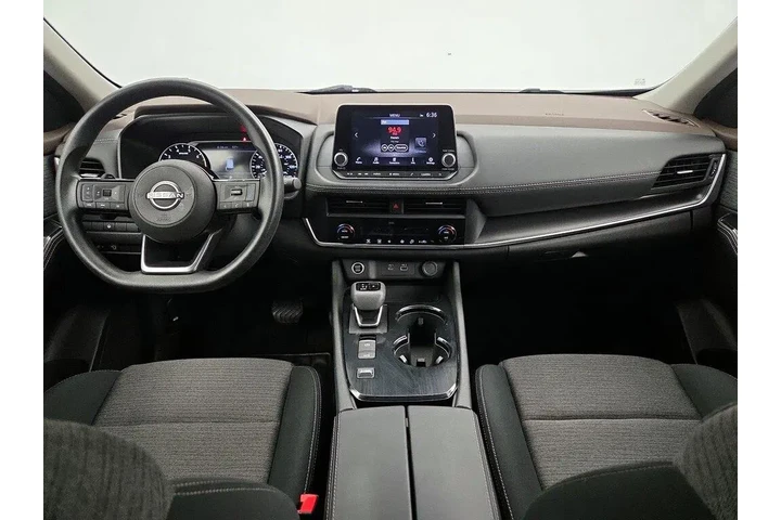 $21998 : Nissan Rogue 2023 SV 4dr Cro image 9