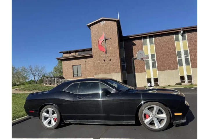 $19999 : 2010 Challenger SRT8 image 5