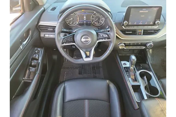$21743 : Nissan Altima 2024 2.5 SR 4d image 7