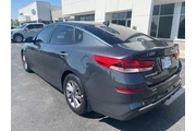 $10728 : Kia Optima 2020 LX 4dr Sedan thumbnail