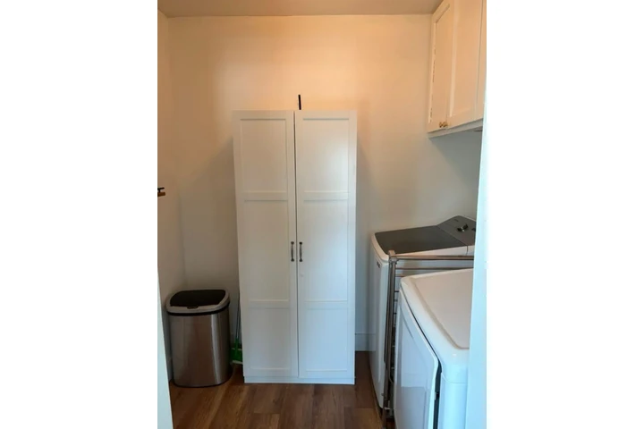 $2400 : Beautiful 3 bedroom home in LA image 6