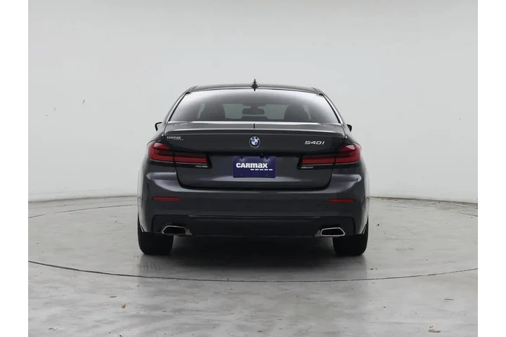 $33998 : BMW 5 Series 2022 540i 4dr S image 6