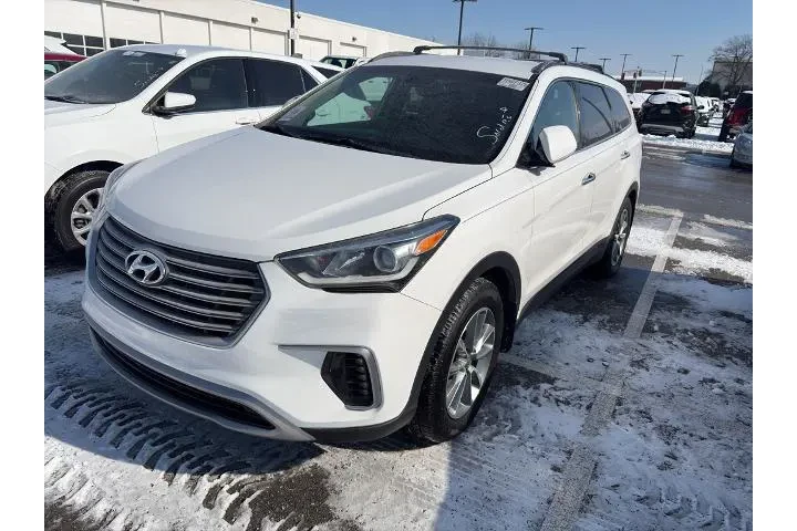 $17250 : Hyundai SANTA FE 2018 SE 4dr image 2