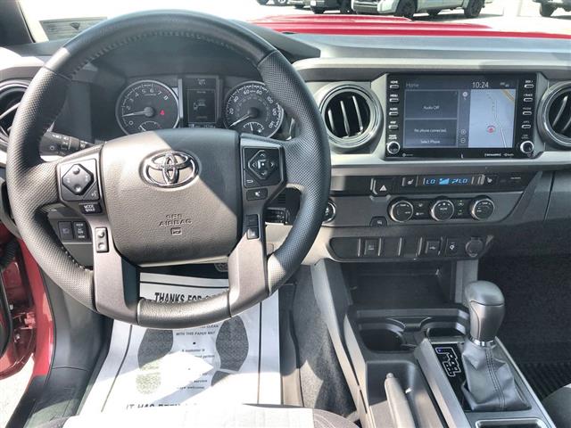 $32000 : PRE-OWNED 2022 TOYOTA TACOMA image 10