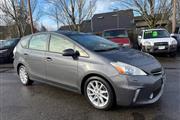 2013 Prius v Five