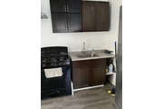 $1500 : Se renta cuarto con baño thumbnail