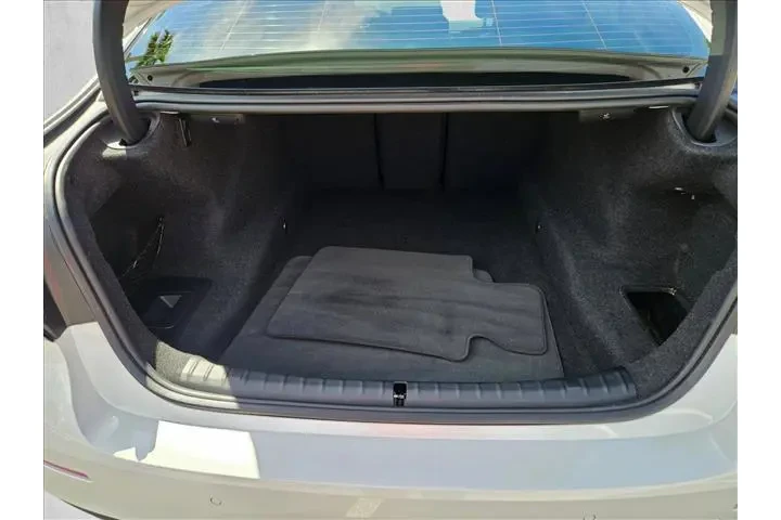 $36991 : BMW 5 Series 2023 530i 4dr S image 6