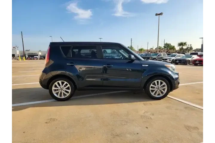 $11540 : Kia Soul 2019 + 4dr Crossove image 4