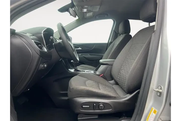 $11995 : Chevrolet Equinox 2018 4x4 L image 9