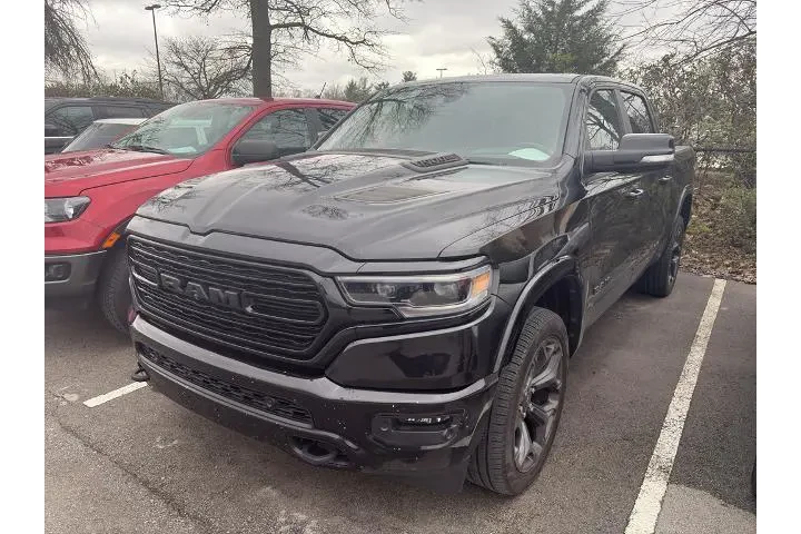 $39794 : Ram 1500 2022 4x4 Limited 4d image 2