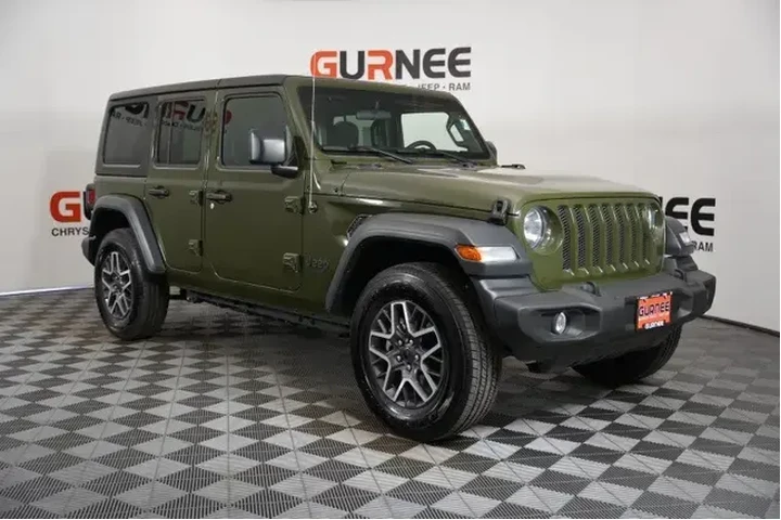 $30810 : Jeep Wrangler 2023 4x4 Sport image 2