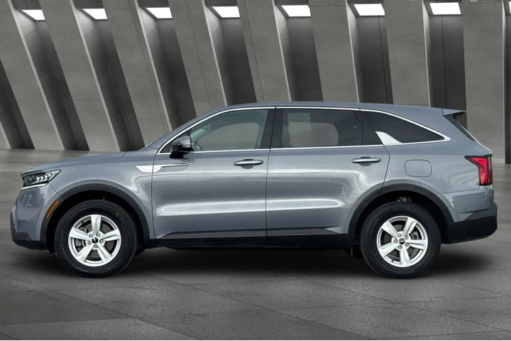 $21700 : Kia Sorento 2022 AWD LX 4dr image 8
