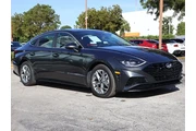 $18990 : Hyundai SONATA 2023 SEL 4dr thumbnail