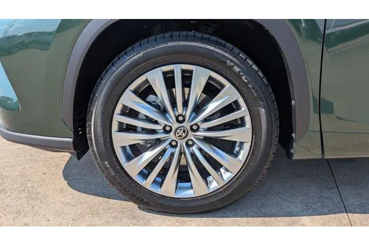 $39495 : Toyota Highlander 2024 Plati image 10