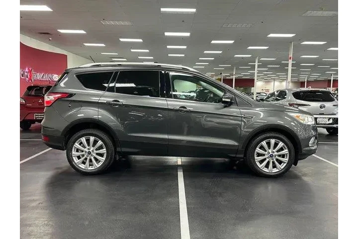 $13908 : Ford Escape 2018 AWD Titaniu image 9