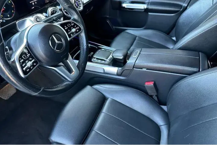 $27989 : Mercedes-Benz GLB 2022 GLB 2 image 10