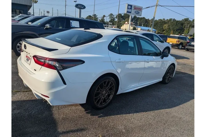 $27491 : Toyota Camry 2023 SE 4dr Sed image 6