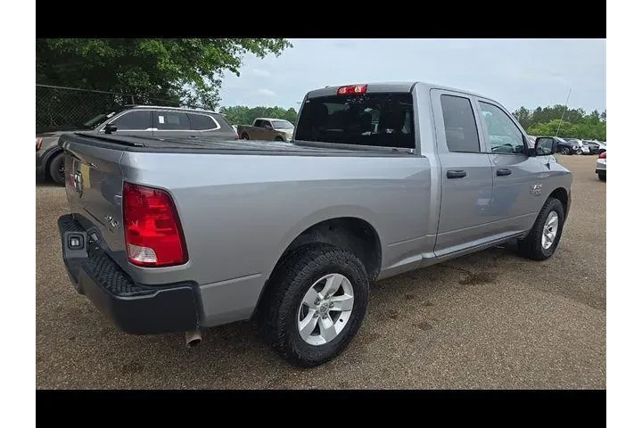 $25460 : Ram 1500 Classic 2023 4x4 Tr image 3