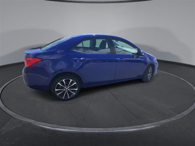 $14700 : PRE-OWNED 2018 TOYOTA COROLLA image 9