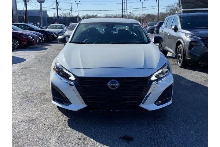 $18514 : Nissan Altima 2025 2.5 SV 4d image 2