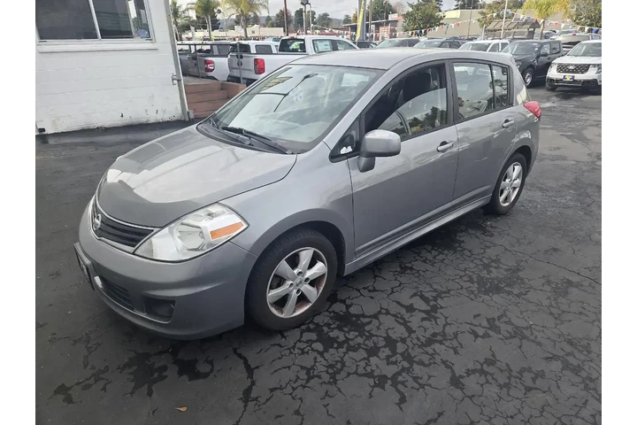 $6995 : Nissan Versa 2012 1.8 S 4dr image 5