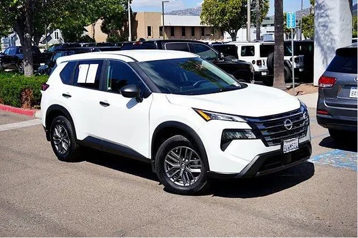 $24920 : Nissan Rogue 2025 S 4dr Cros image 3