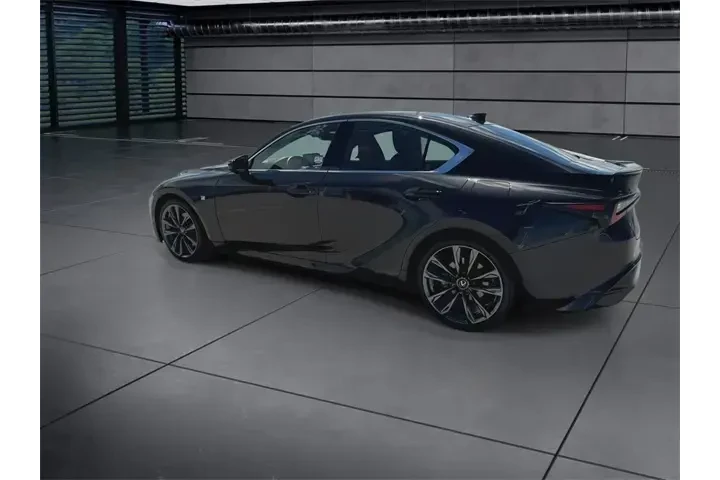 $38998 : Lexus IS 350 2024 F SPORT 4d image 6