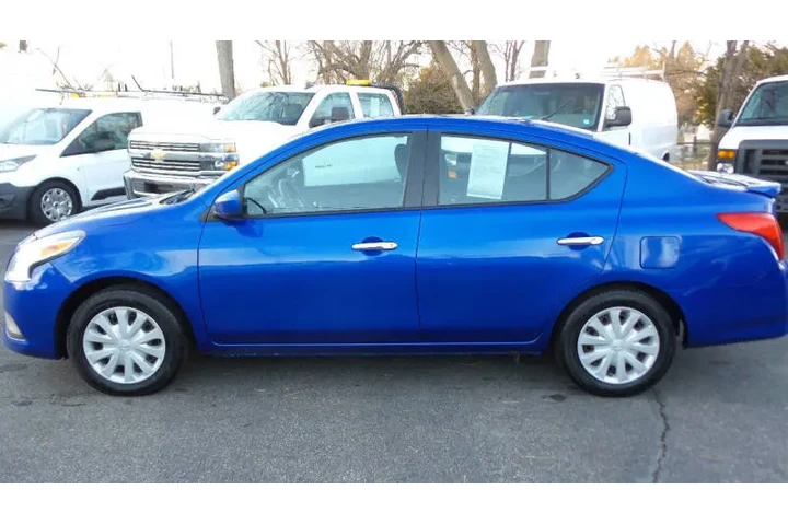 $7900 : 2015 Versa 1.6 SV image 5