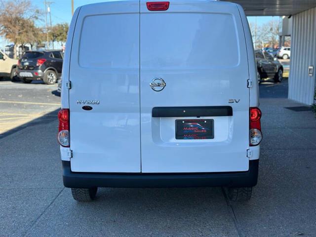 $16999 : 2021 NV200 S image 7