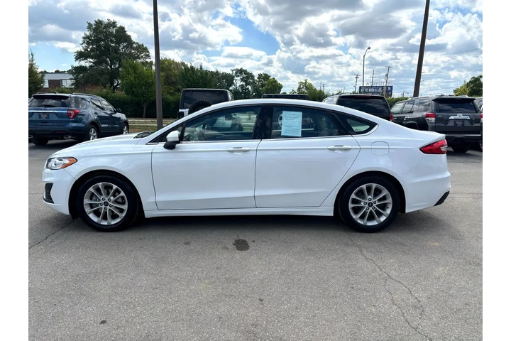 $9980 : 2019 Fusion SE FWD image 5