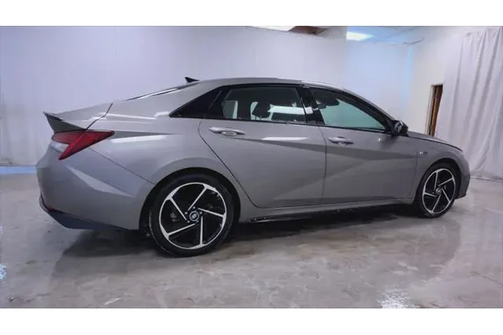 $22995 : Hyundai ELANTRA 2023 N Line image 8