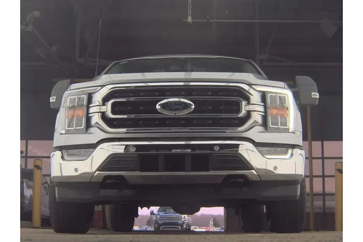 $38999 : Ford F-150 2023 4x4 Lariat 4 image 3