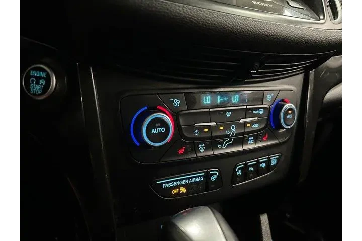 $13908 : Ford Escape 2018 AWD Titaniu image 6