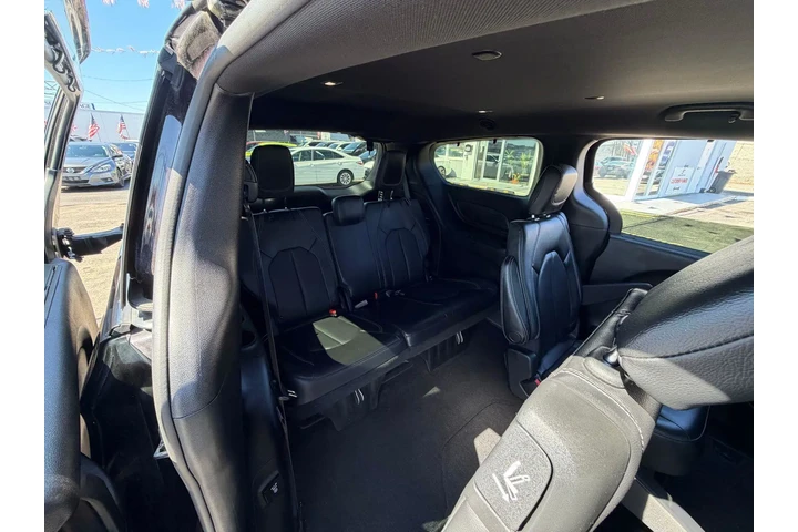 $18498 : Chrysler Pacifica 2019 Touri image 10