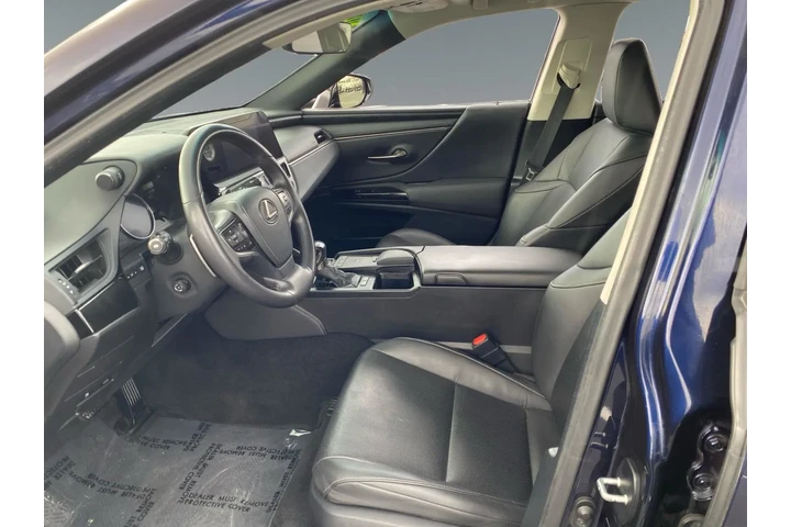 $34477 : Lexus ES 300h 2022 4dr Sedan image 9