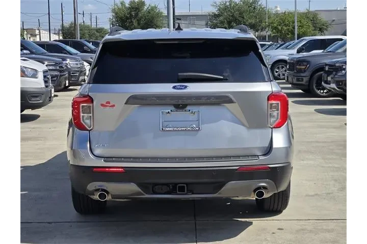 $27693 : Ford Explorer 2022 XLT 4dr S image 6
